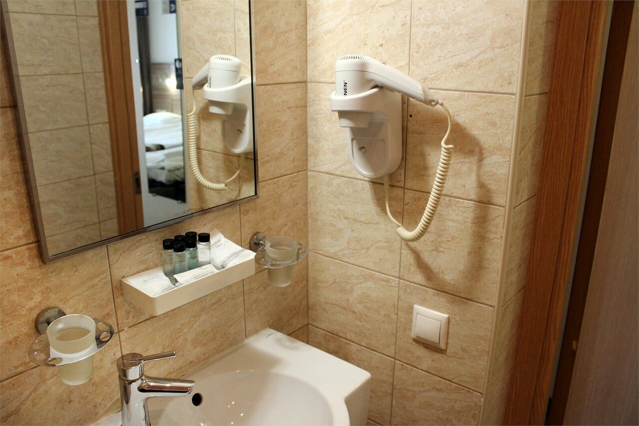 Гостиница Охтинская Санкт-Петербург