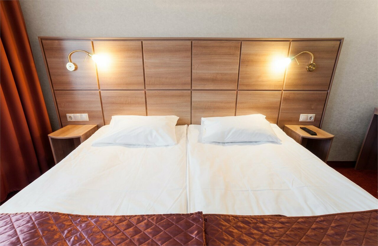 Гостиница Охтинская Санкт-Петербург