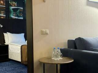 Гостиница Охтинская Санкт-Петербург Джуниор сьют семейный-2